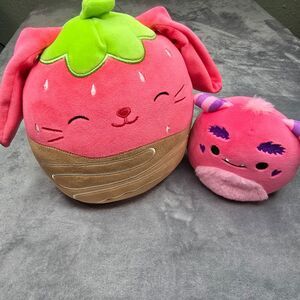 Squishmallow Easter 25' Gunda Choc. Dipped 8” Strawberry Bunny & Mont Monster